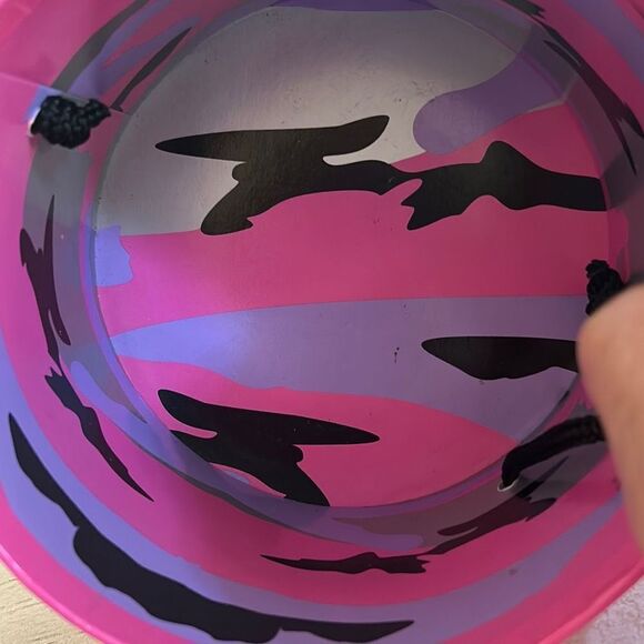 Miniature Pink Hat Box - Picture 4 of 4